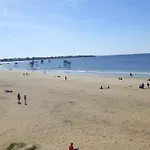 度假居 Beau T2 Tharon 圣米歇尔-谢夫谢夫